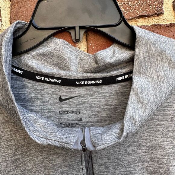 Nike Element Womens 1/2 Zip Running Top gray Plus Size 1X NWT - Picture 11 of 15